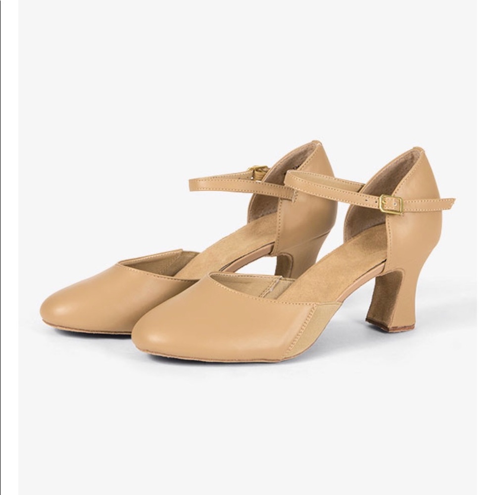 Women’s dance split flex character shoe